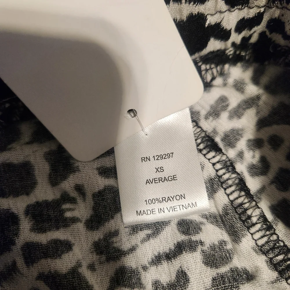 Iman black‎ and white pants